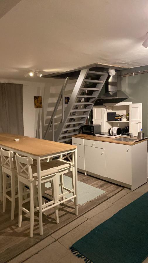 Golyashaz Apartman Kovagoors Zewnętrze zdjęcie
