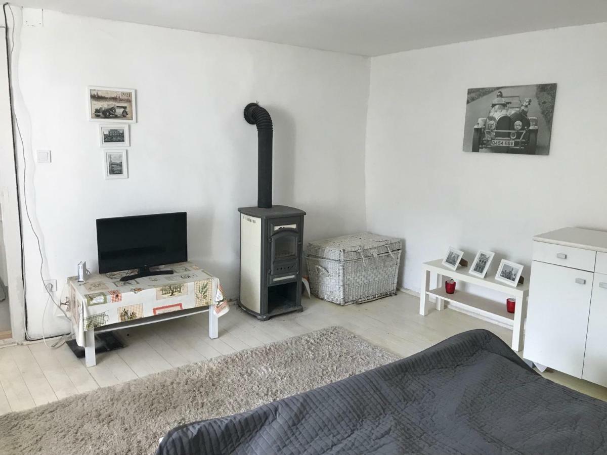 Golyashaz Apartman Kovagoors Zewnętrze zdjęcie