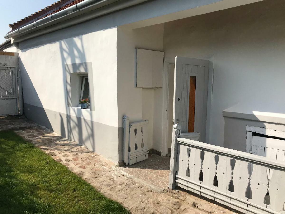 Golyashaz Apartman Kovagoors Zewnętrze zdjęcie